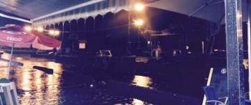 Imagen captada anoche en Melenara durante el chaparrón (Foto TA)