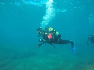 Participante en una actividad de Henrisub (Foto TA)