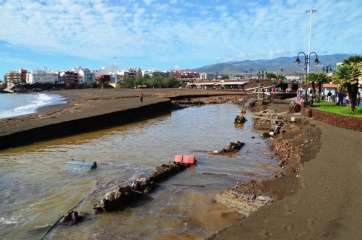 Riada en la playa de Melenara (Foto TA)