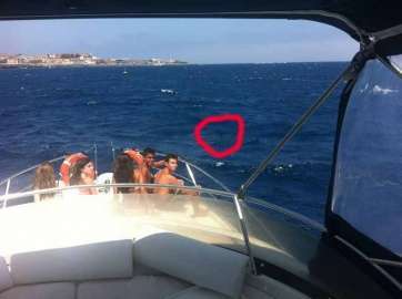 Tiburón detectado en las aguas de Salinetas en el verano de 2013 (Foto TA)