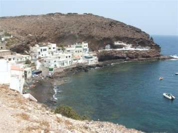 Vista parcial de la península de Tufia (Foto TA)