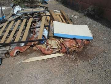 La basura y los desechos se acumulan en el entorno de Lomo Calasio (Foto TA)