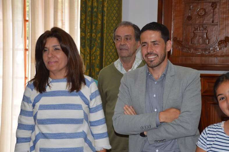 Héctor Suárez y la alcaldesa Carmen Hernández