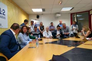 Imágenes aéreas del vertido y de la reunión del Cecopin (Foto TA)