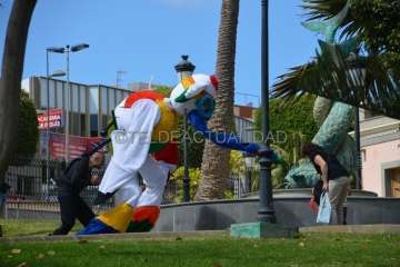 Playas solitarias y animada Feria del Libro en Telde (Foto TA)