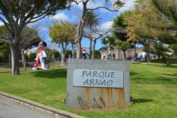 Playas solitarias y animada Feria del Libro en Telde (Foto TA)