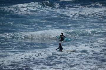 Playas solitarias y animada Feria del Libro en Telde (Foto TA)