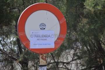 Playas solitarias y animada Feria del Libro en Telde (Foto TA)