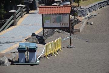 Playas solitarias y animada Feria del Libro en Telde (Foto TA)