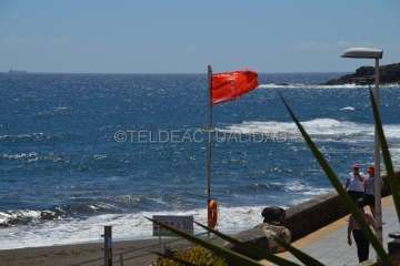 Playas solitarias y animada Feria del Libro en Telde (Foto TA)