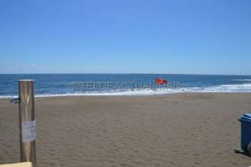Playas solitarias y animada Feria del Libro en Telde (Foto TA)