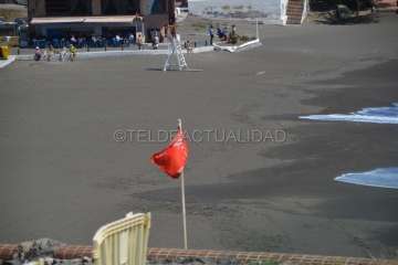 Playas solitarias y animada Feria del Libro en Telde (Foto TA)