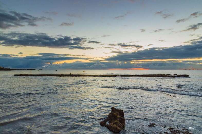 Imagen del amanecer en la costa de Telde (Foto Antonio Rico)