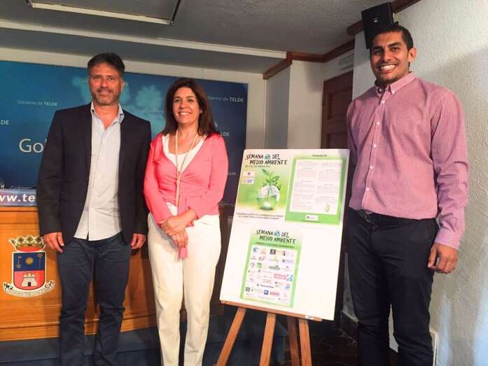 Miguel Ángel Rodríguez, Carmen Hernández y Abraham Santana, de izquierda a derecha (Foto TA)