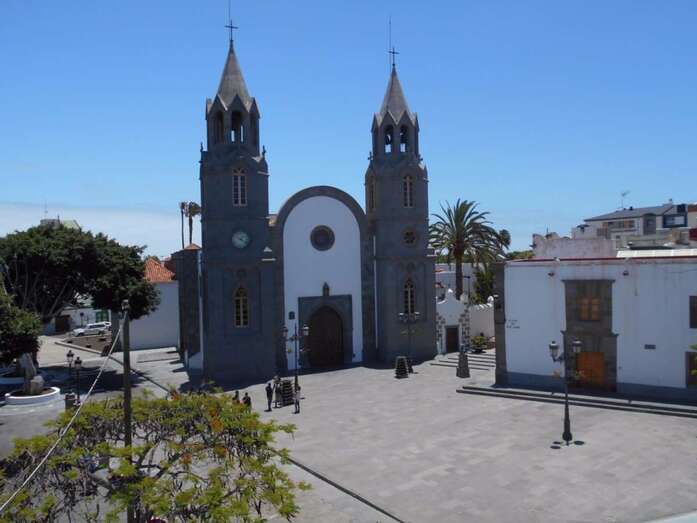 La Basílica de Telde con cielo despejado (Foto TA)