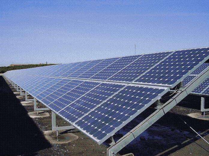 Paneles solares (Foto TA)