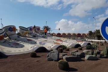 Limpieza de la rotonda de Las Tazas (Foto TA)