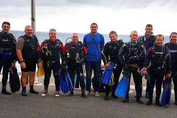Limpieza de los fondos marinos de La Garita (Foto TA)