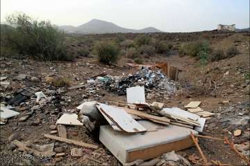 Vertidos ilegales en el entorno del barranquillo de Ojos de Garza (Foto José A. Verona Rodríguez)