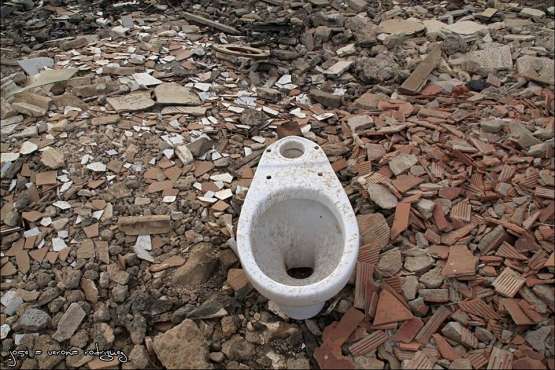 Vertidos ilegales en el entorno del barranquillo de Ojos de Garza (Foto José A. Verona Rodríguez)