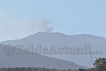  Incendio en la cumbre de la Isla, próximo a Cazadores-Telde (Foto TA)