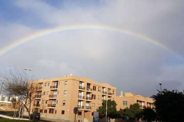 Arcoíris en el cielo de Telde en el día de Reyes (Foto Gumersindo Hernández y Darío Benítez)