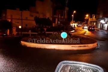 El viento arranca la escultura de La Herradura-Telde (Foto TA y Antonio Alí)