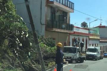 El tendido eléctrico ha sufrido daños en diferentes puntos de Telde (Foto TA)