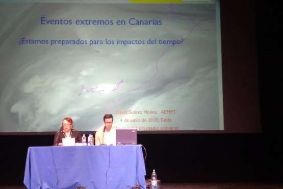 Charlas en el Teatro Municipal de Telde sobre temas medioambientales (Foto TA)