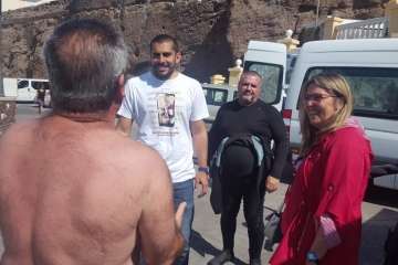 Inmersión en Melenara para limpiar sus fondos (Foto TA)