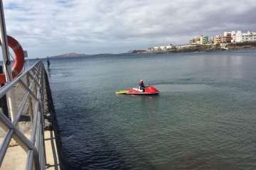 Inmersión en Melenara para limpiar sus fondos (Foto TA)
