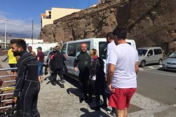 Inmersión en Melenara para limpiar sus fondos (Foto TA)