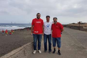  Batida de limpieza en la costa de La Restinga (Foto TA)