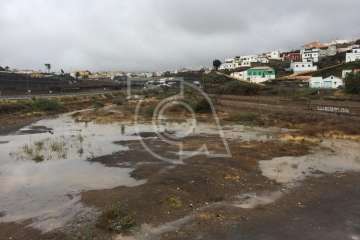 Efectos en Telde de las copiosas lluvias caídas durante la madrugada y mañana de este jueves (Foto TA)