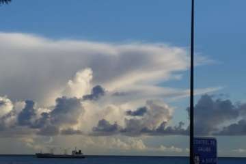 La lluvia de madrugada deja registros de hasta 12 litros por metro cuadrado en Telde (Foto Jesús Ruiz Mesa)