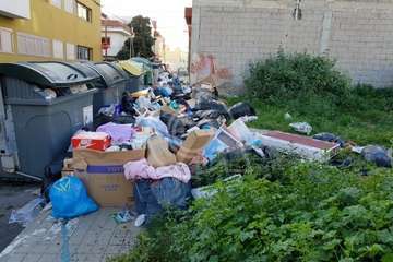 La recogida de residuos se resiente en Telde tras el Día de Reyes (Foto TA)