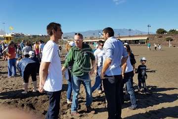 Suelta de una tortuga boba y de un vuelvepiedras en Melenara (Foto TA)