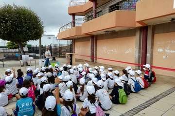 Una doble limpieza de playas para celebrar el Día del Medio Ambiente (Foto TA)