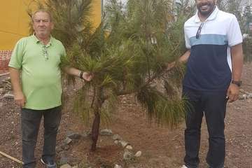 Una doble limpieza de playas para celebrar el Día del Medio Ambiente (Foto TA)