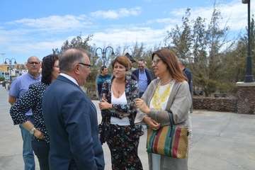 Telde acoge el acto de entrega de las Banderas Azules a los municipios canarios (Foto TA)