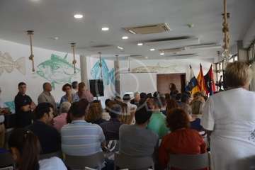 Telde acoge el acto de entrega de las Banderas Azules a los municipios canarios (Foto TA)