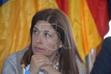 Telde acoge el acto de entrega de las Banderas Azules a los municipios canarios (Foto TA)