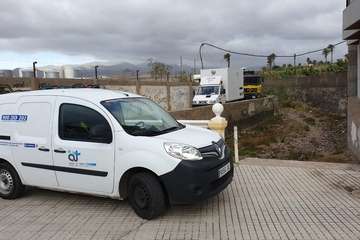 Aguas de Telde limpia la estación de bombeo de aguas negras de Salinetas (Foto TA)