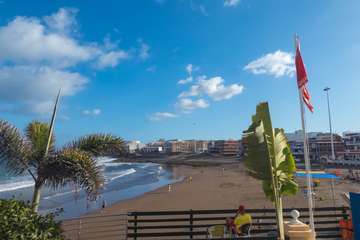 Oleaje en la costa de Telde (Foto Antonio Rico)