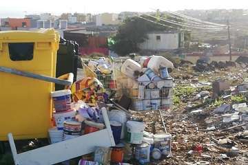 El incivismo pinta en Pedro Pazo (Foto TA)