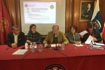  El edil Álvaro Monzón, ponente en un debate sobre la ILP para proteger los árboles urbanos (Foto TA)