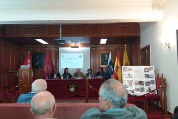  El edil Álvaro Monzón, ponente en un debate sobre la ILP para proteger los árboles urbanos (Foto TA)