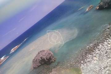 Los vertidos fecales contaminan el mar por Bocabarranco (Foto TA)