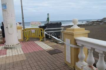 Cierre de los accesos a las playas de Telde para evitar aglomeraciones en los arenales  (Foto TA)