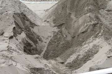 Salinetas disfrutará en unos días de una nueva pérgola para personas con movilidad reducida/TA.